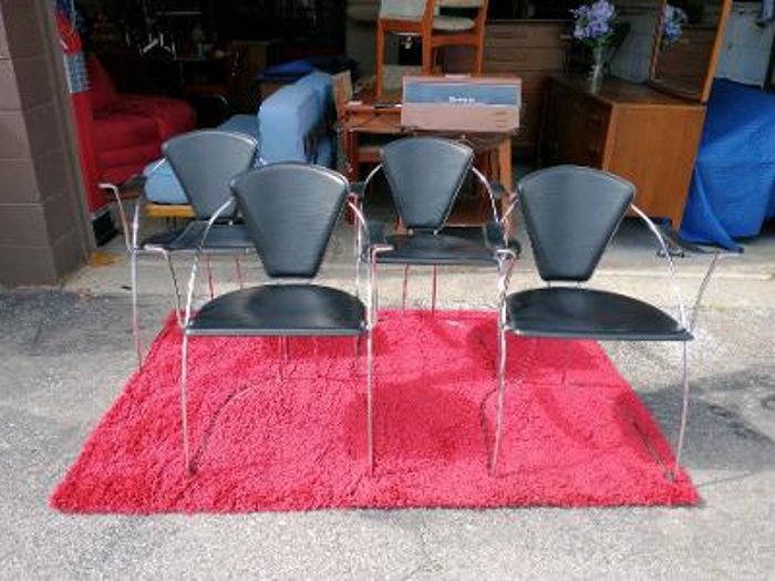Set of 4 Post Mondern Italian 1980s Arrben Dining Chairs