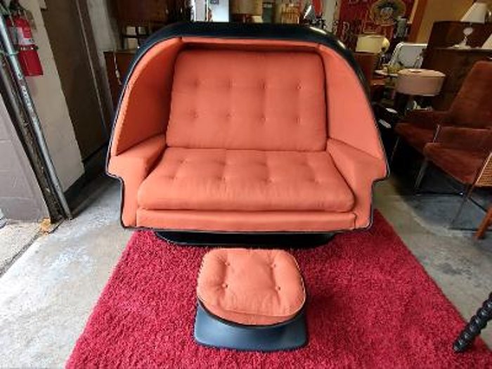 Rare Lee West Egg Settee Sofa Loveseat Pod Mork and Mindy
